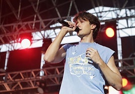 El cantante vallisoletano Gon Abril, el pasado mes de septiembre en la Plaza Mayor.