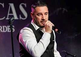 Andy, durante un concierto.