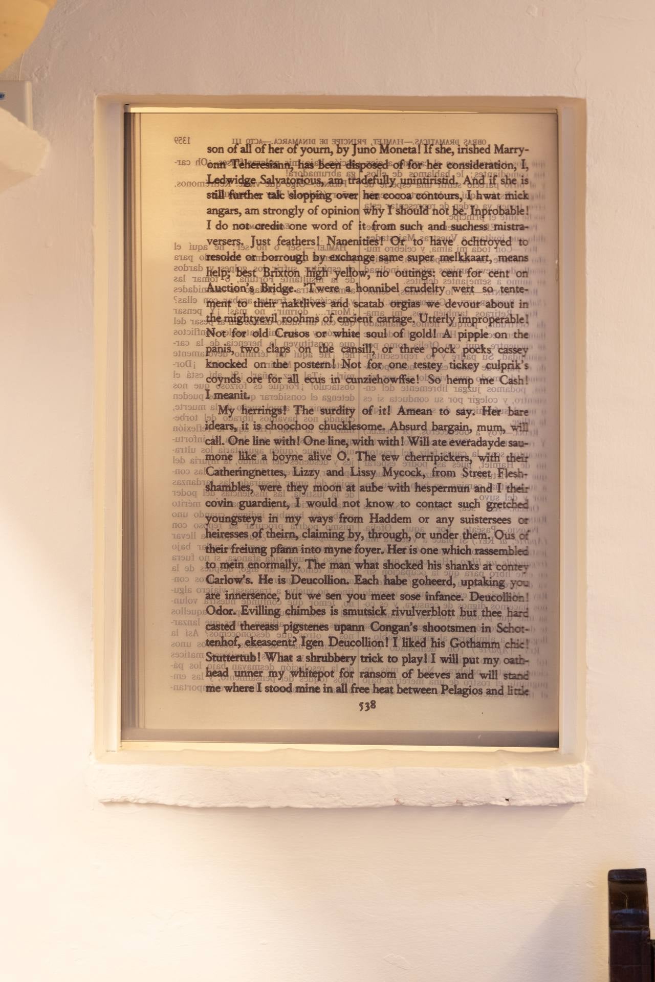 La exposición de Ignasi Aballí en la Casa de Cervantes, en imágenes