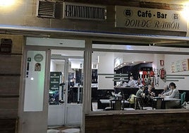 Fachada del bar Donde Ramón, uno de los locales robados.