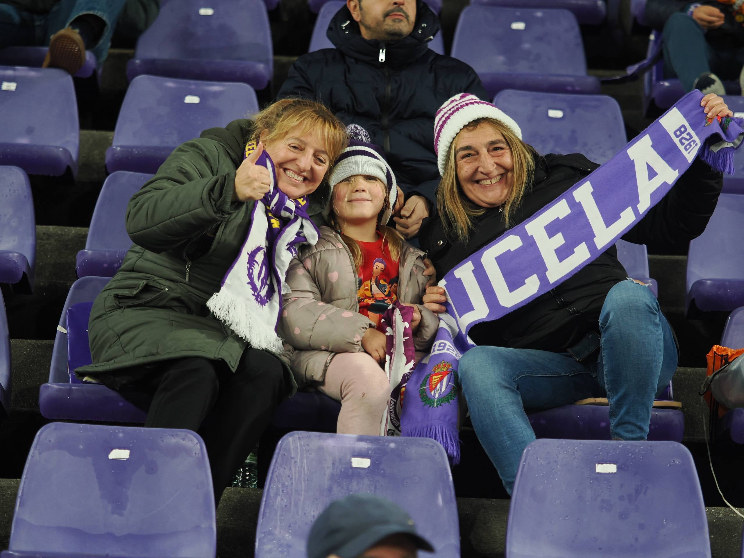 Búscate en la grada del estadio José Zorrilla (5/5)