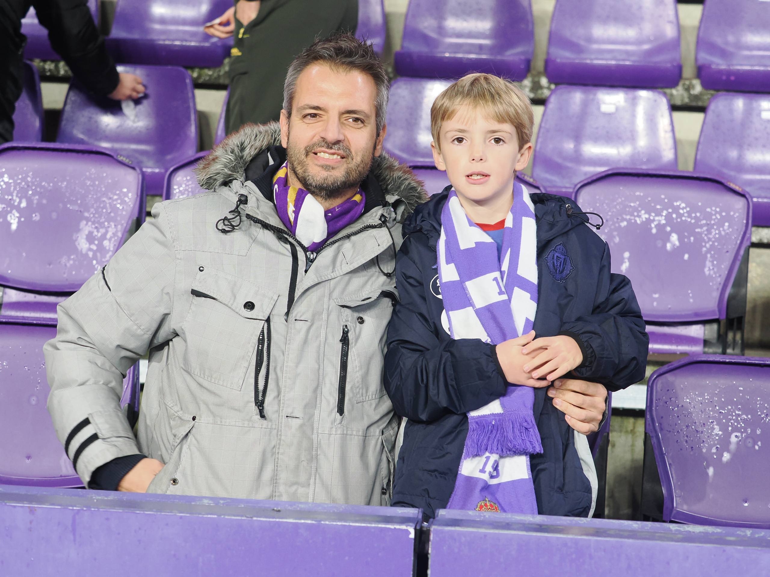 Búscate en la grada del estadio José Zorrilla (2/5)