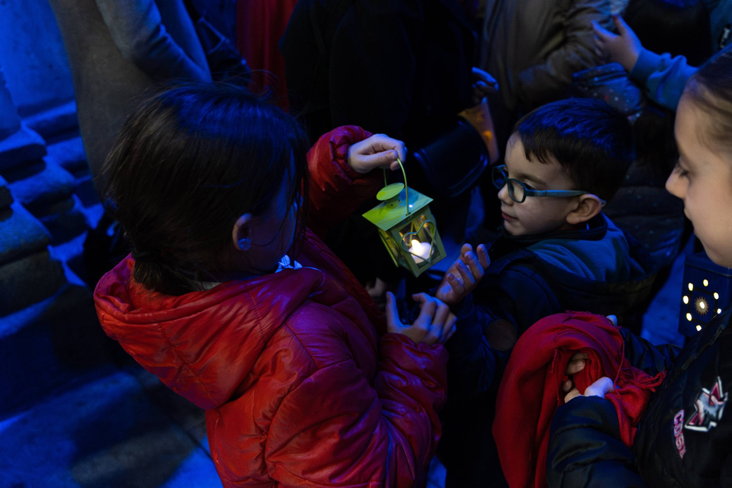 Las imágenes de los farolillso de Sankt Martin en la Plaza Mayor