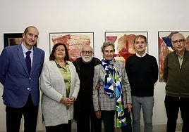 María Calleja, en el centro, antes del homenaje en la Fundación.