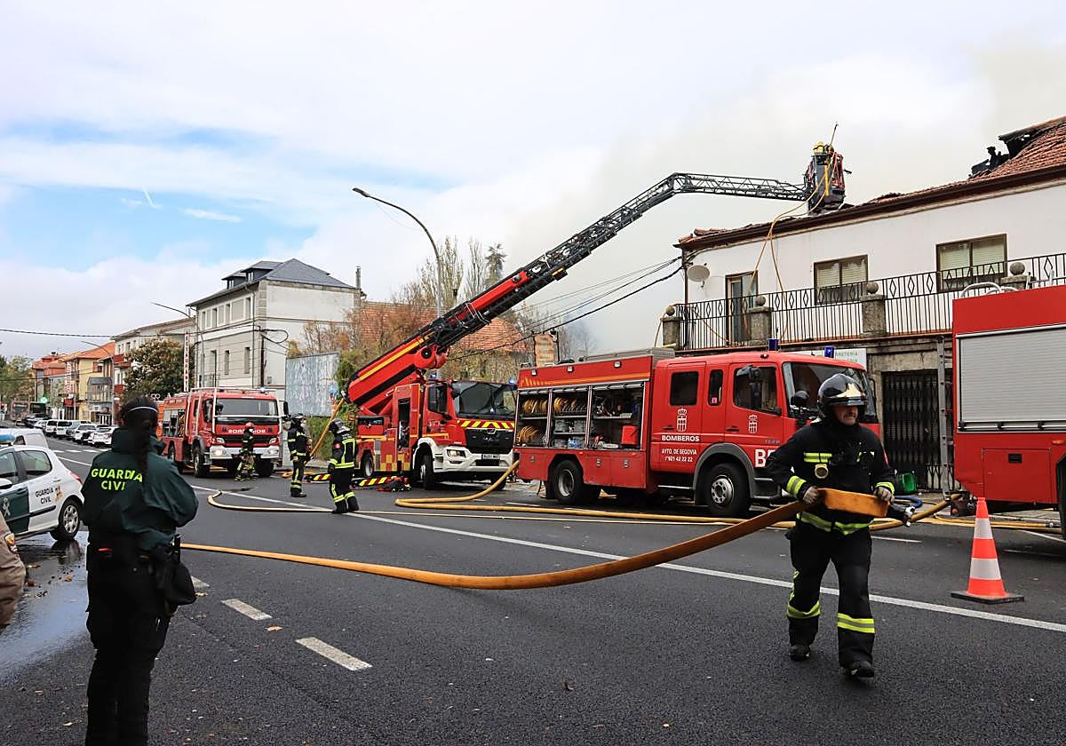 Fotos del incendio en la travesía de San Rafael