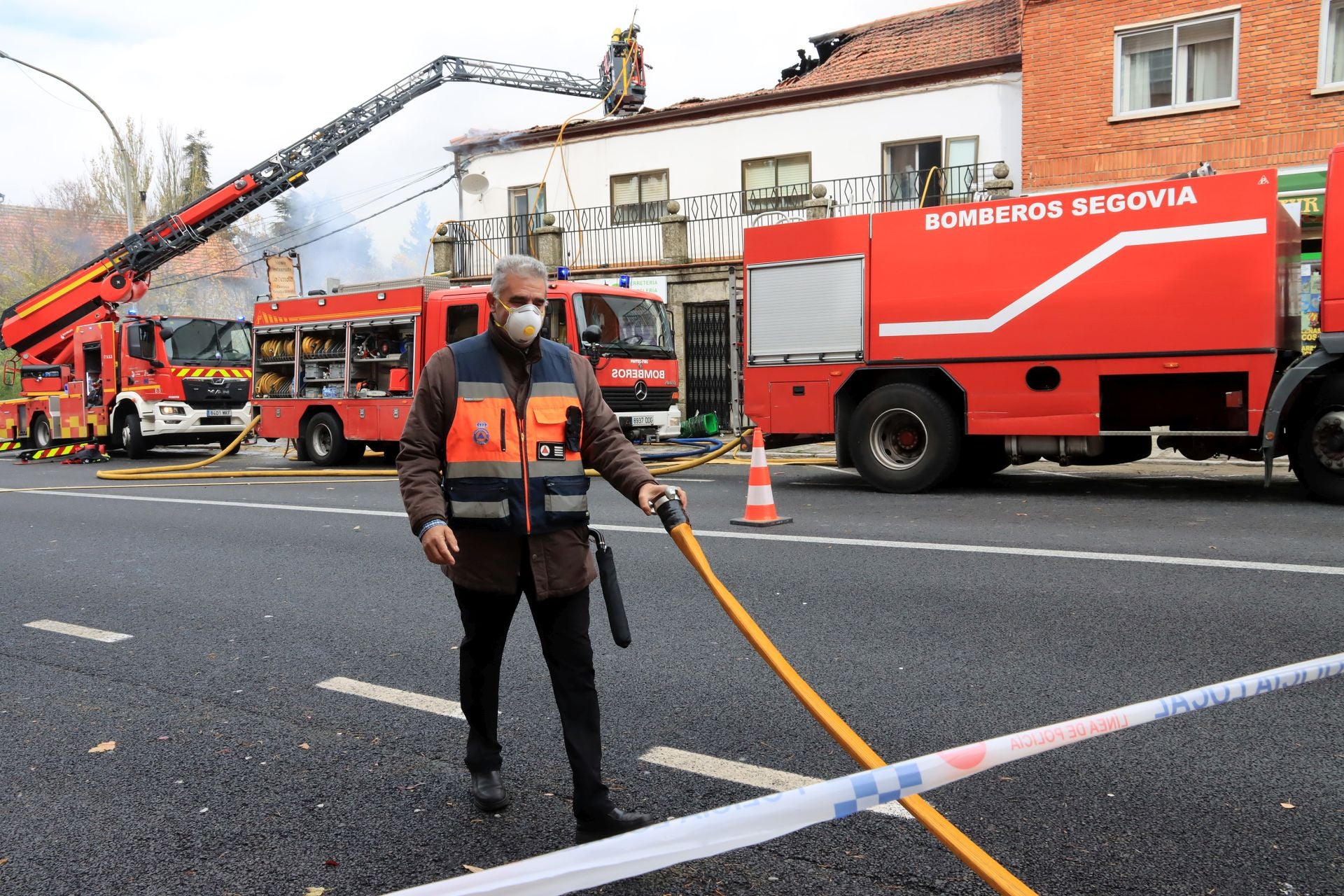 Fotos del incendio en la travesía de San Rafael