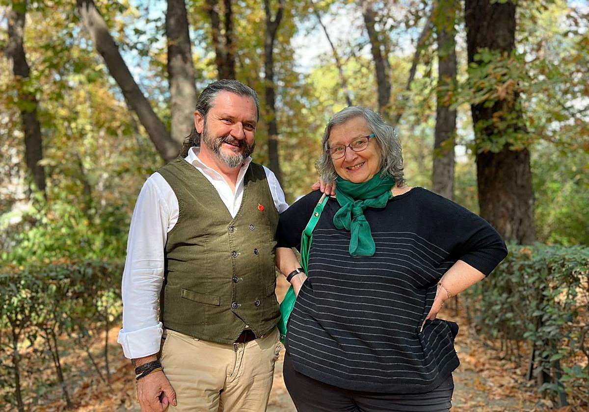 Raúl de Tapia y Clara Obligado, en el Retiro.