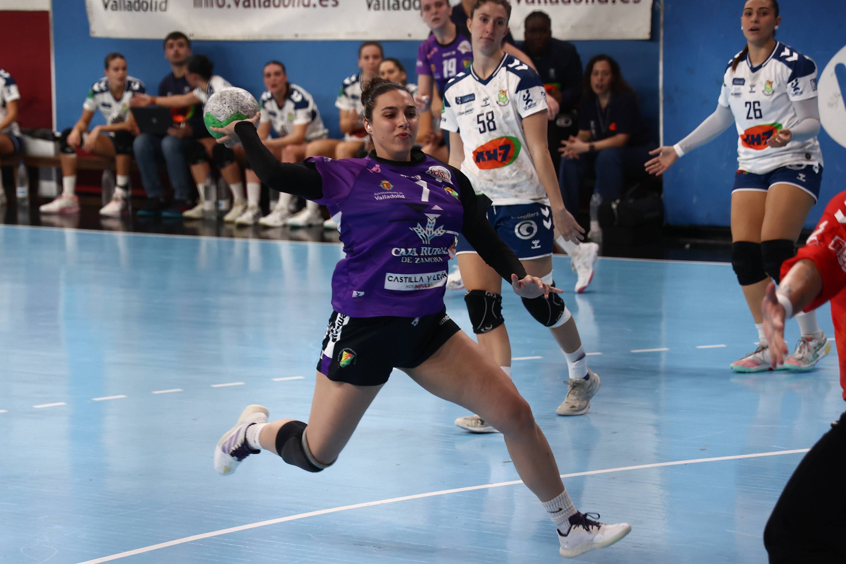 Las imágenes de la derrota del Aula ante Granollers