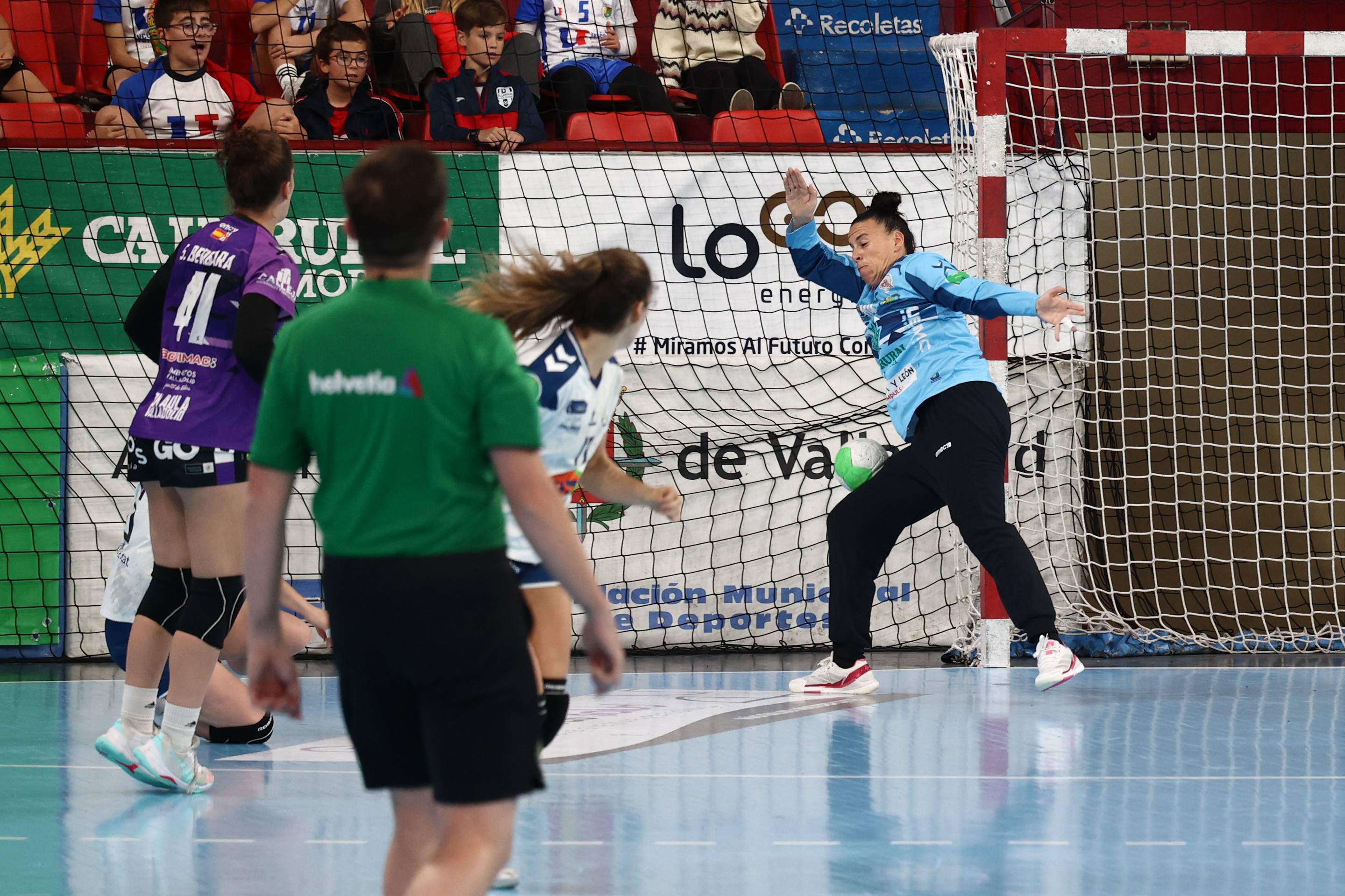 Las imágenes de la derrota del Aula ante Granollers