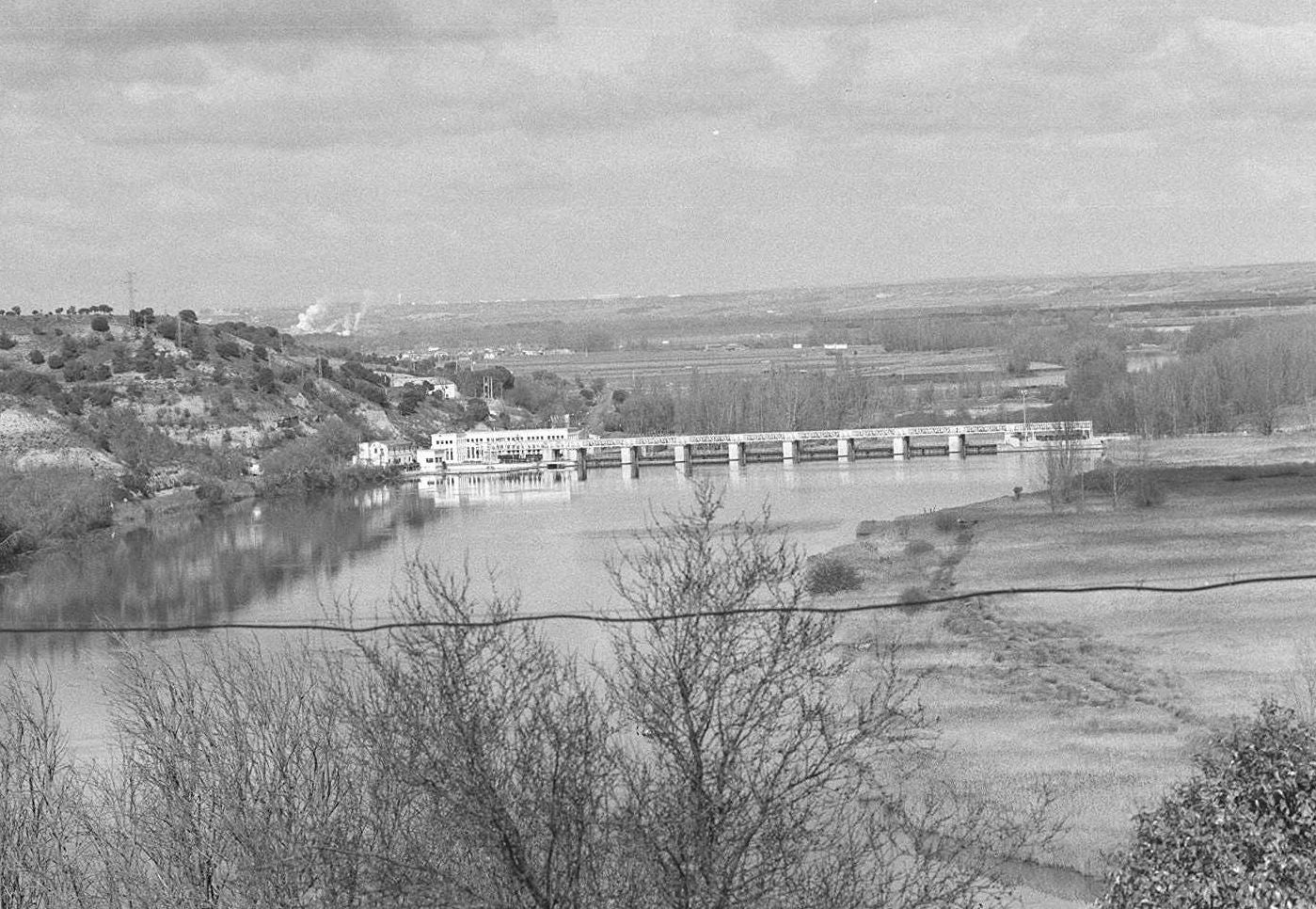 El río Duero visto desde la localidad de Castronuño. 22 de diciembre de 1997.