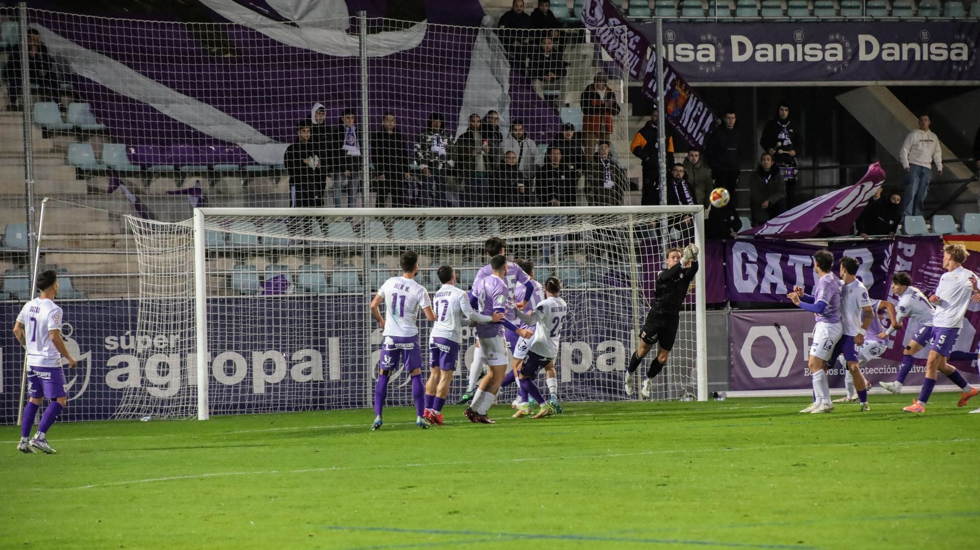 Algo más que noventa minutos de fútbol en La Balastera