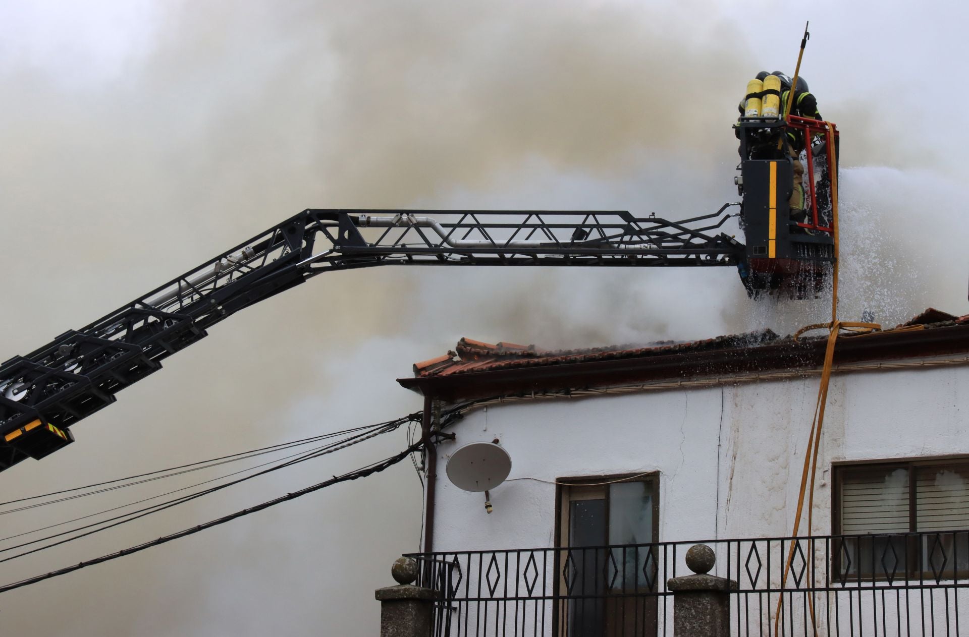 El incendio de San Rafael, en imágenes