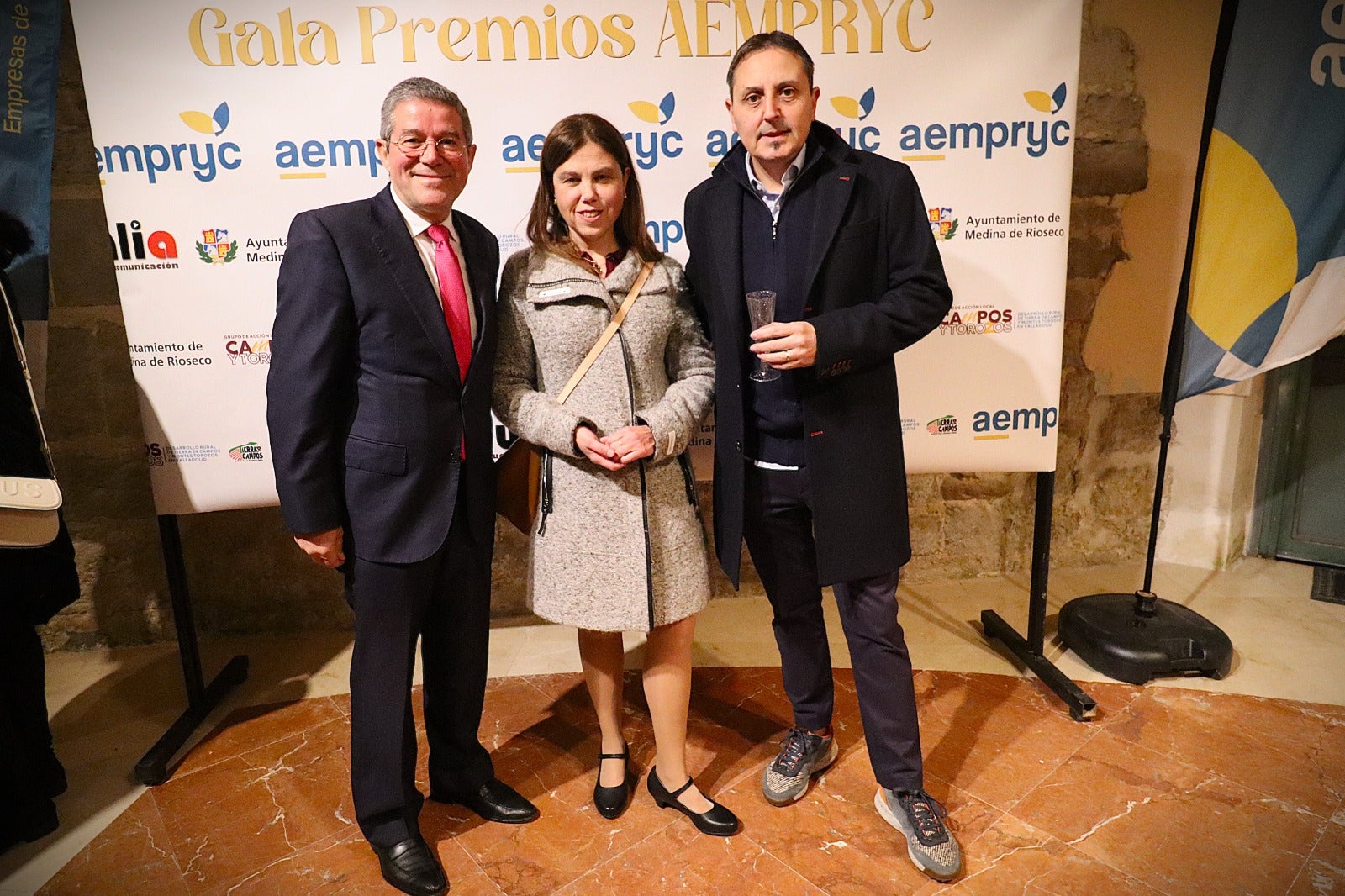 Merecido reconocimiento a la labor y el esfuerzo de las empresas de Rioseco y la comarca