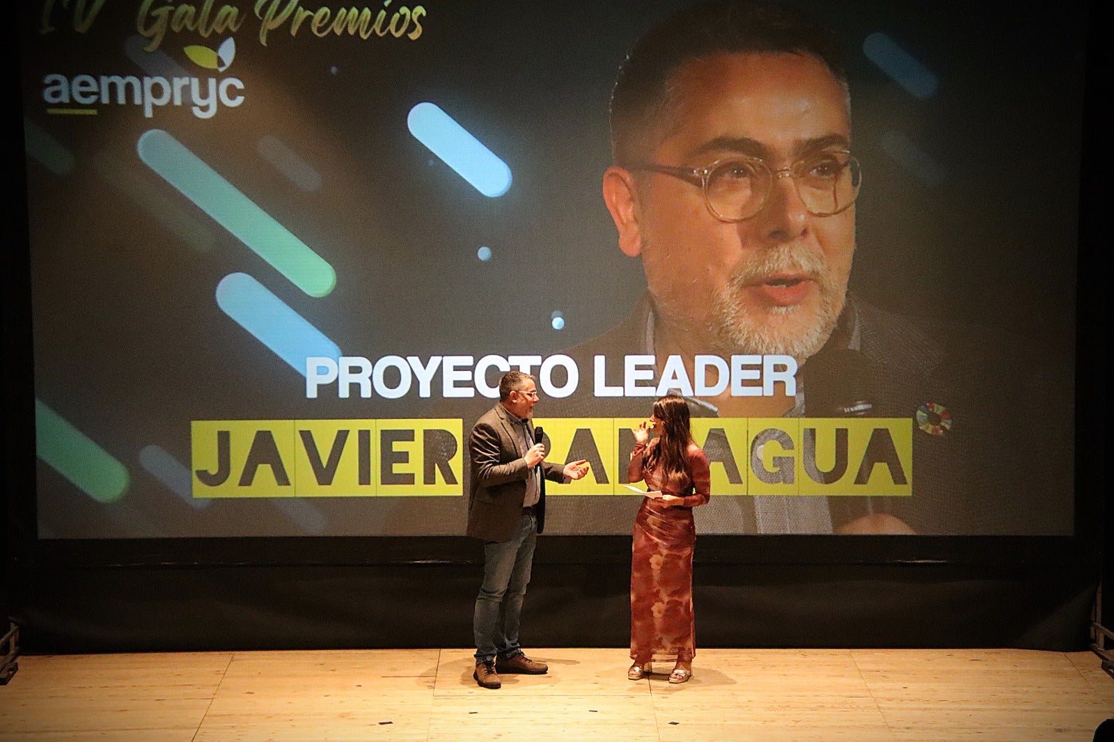 Merecido reconocimiento a la labor y el esfuerzo de las empresas de Rioseco y la comarca