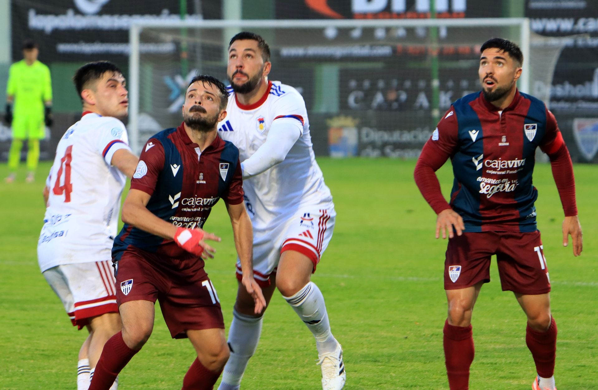 Fotos del triunfo de la Segoviana ante el Langreo