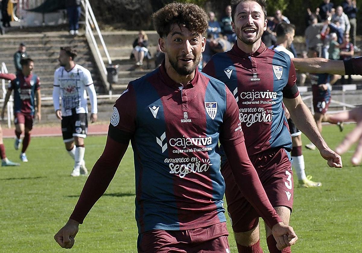 Silva celebra el gol que consiguió el pasado octubre frente al Salamanca UDS.