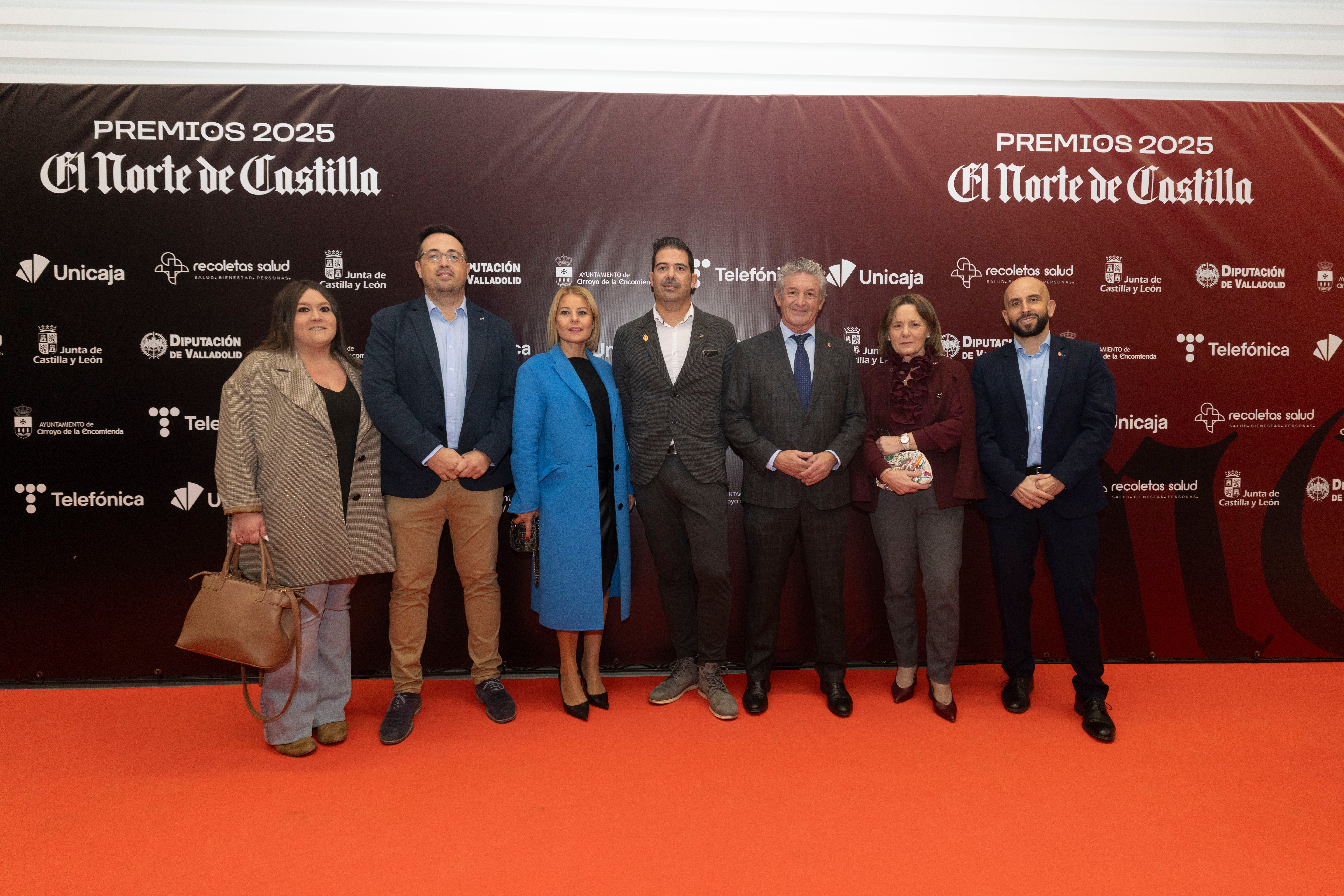 Ana Sánchez, Alfonso González, Sandra González, Alberto Centero, Sarbelio Fernández (alcalde), Maria Ángeles Retamero y José Luis Nicolás, del equipo de Gobierno del Ayuntamiento de Arroyo de la Encomienda.