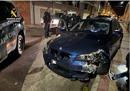 Estado en el que quedó el vehículo en el que viajaban los fugitivos.