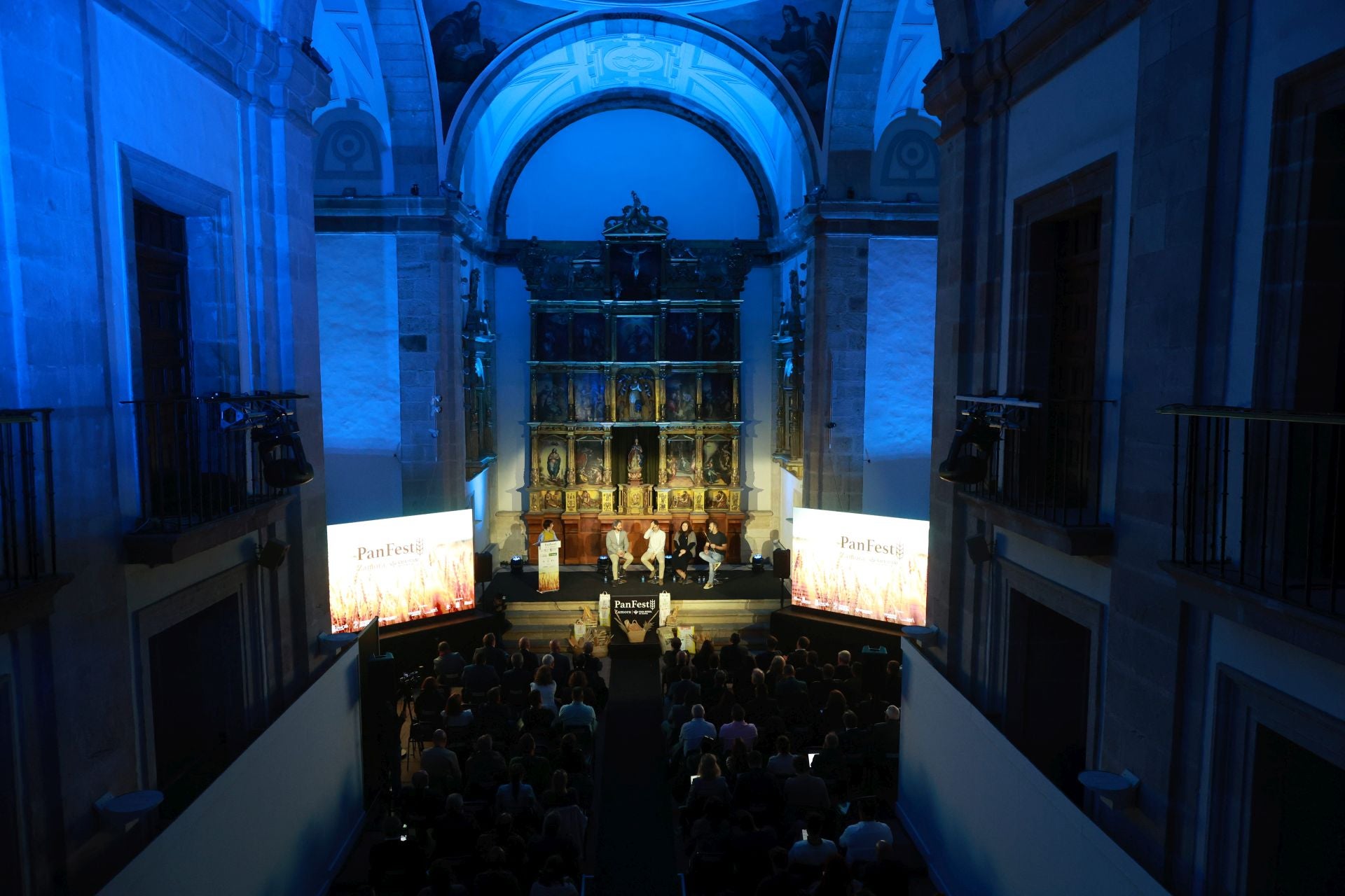 Las imágenes del I Simposio del Pan y la Harina celebrado en Zamora