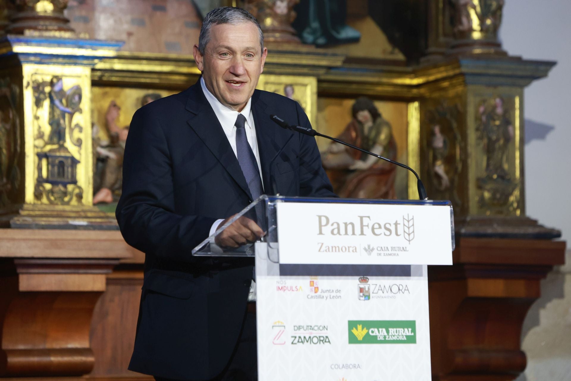 El presidente de la Diputación de Zamora, Javier Faúndez.