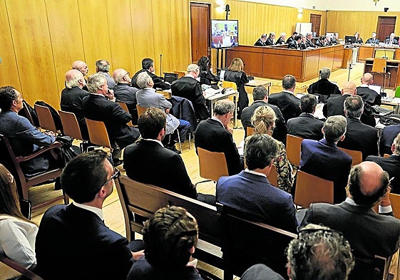 Inicio del juicio por la trama eólica el pasado mes de septiembre en la Audiencia de Valladolid.