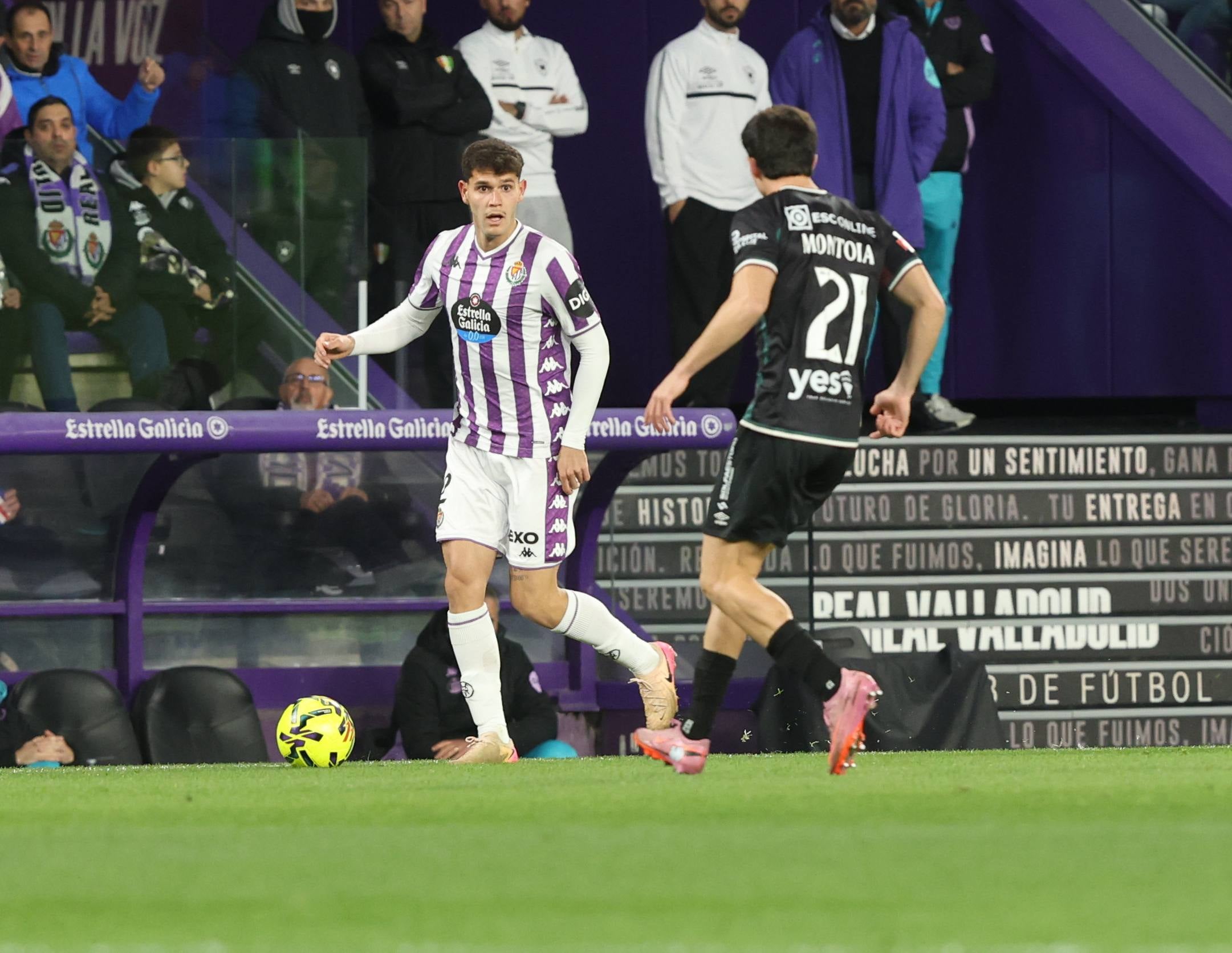 La derrota del Pucela ante el Estrela Amadora, en imágenes