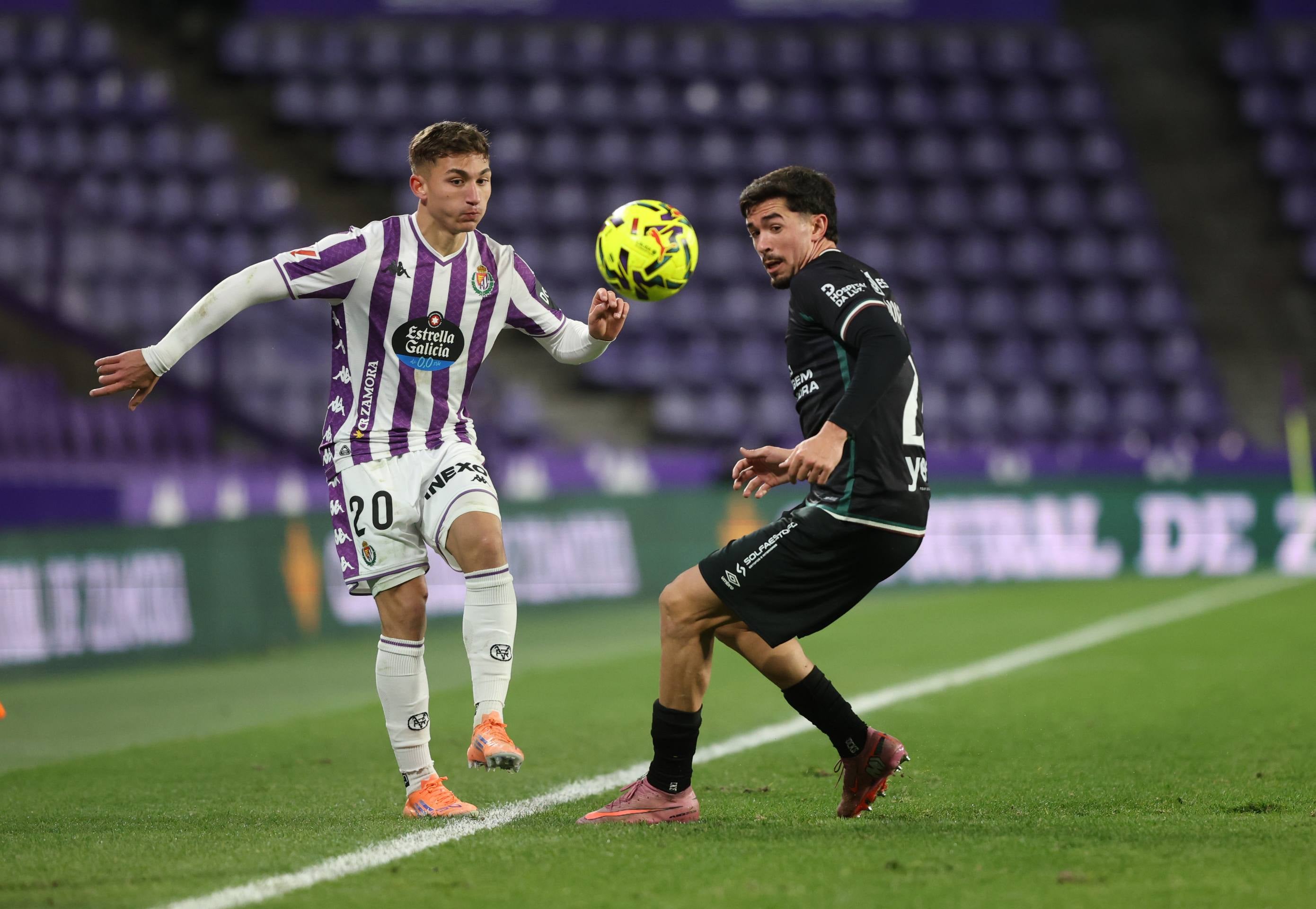 La derrota del Pucela ante el Estrela Amadora, en imágenes