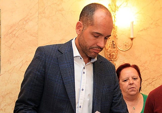 Samuel Alonso, durante una comparecencia en el Ayuntamiento del Real Sitio de San Ildefonso.