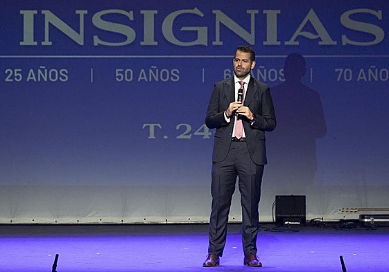 Gabriel Solares, copresidente del Real Valladolid, durante el acto de entrega de insignias a los socios más antiguos.