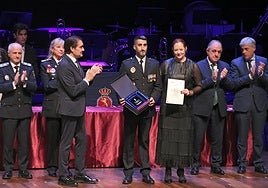 Acto de entrega de las medallas.
