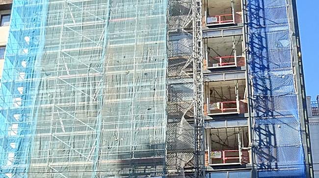 ¿Qué hotel del centro de Valladolid ha demolido totalmente su interior para iniciar una remodelación total?