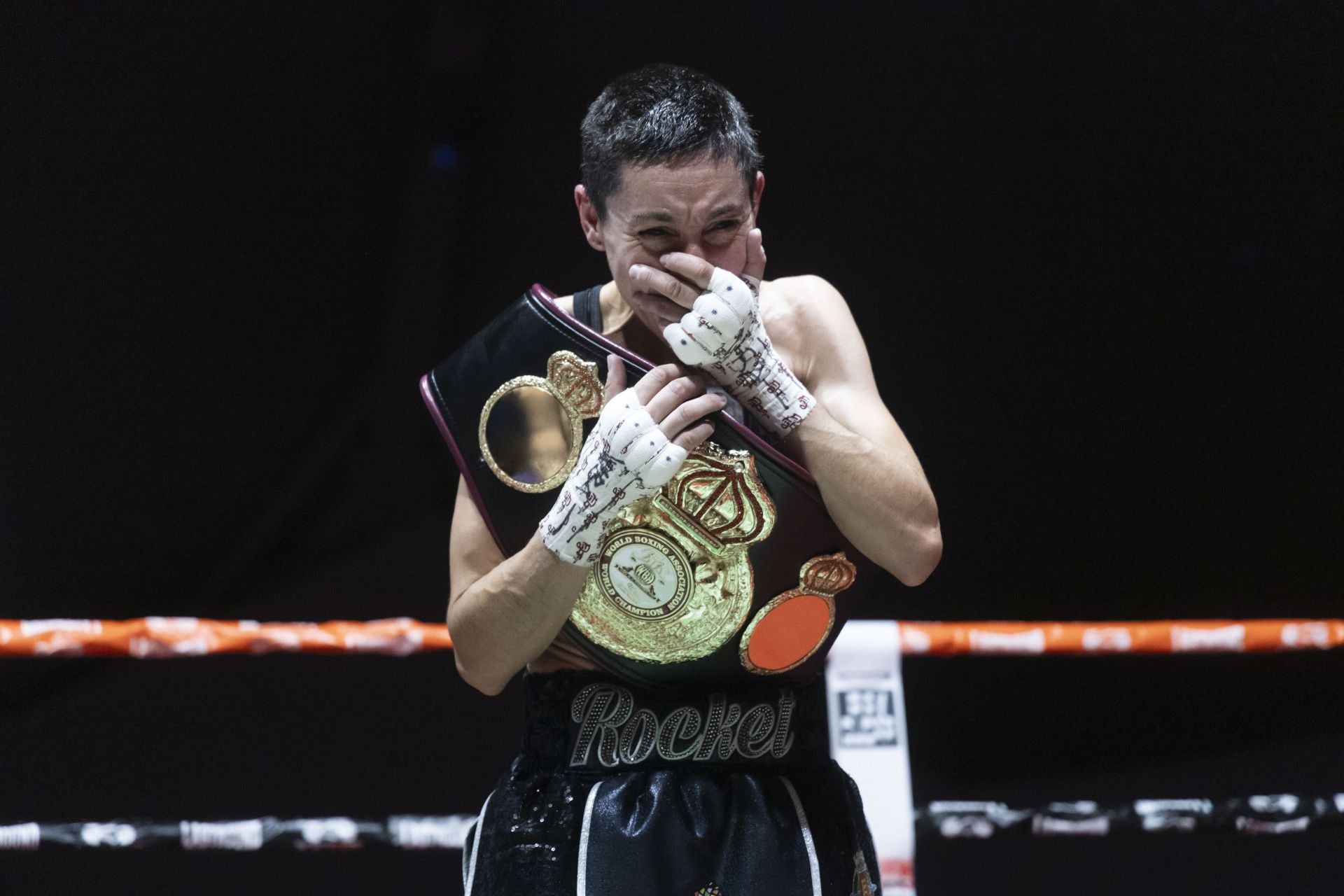 En imágenes la victoria de Isa Rivero, la nueva campeona del mundo de boxeo