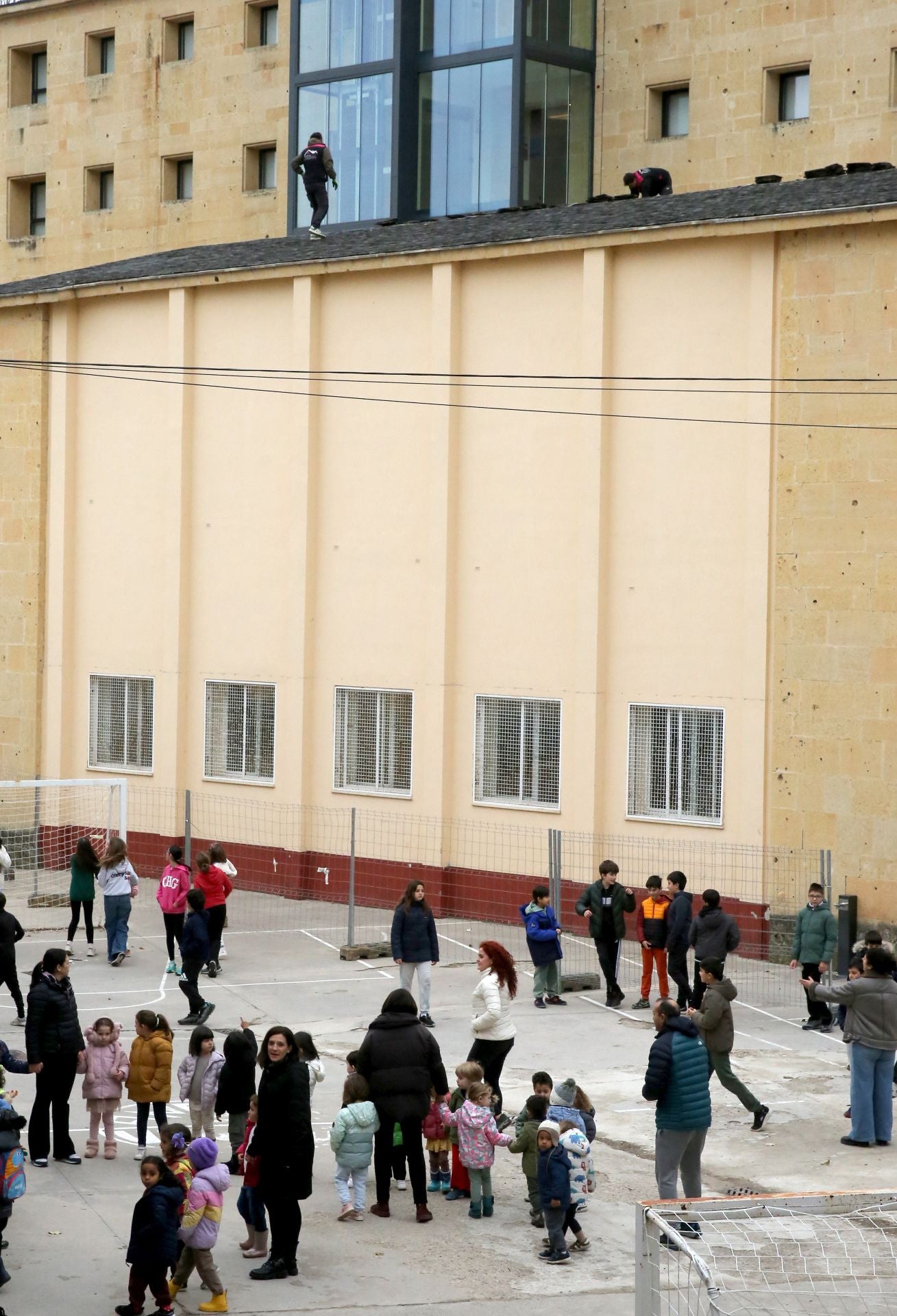 Protesta de los padres de La Aneja
