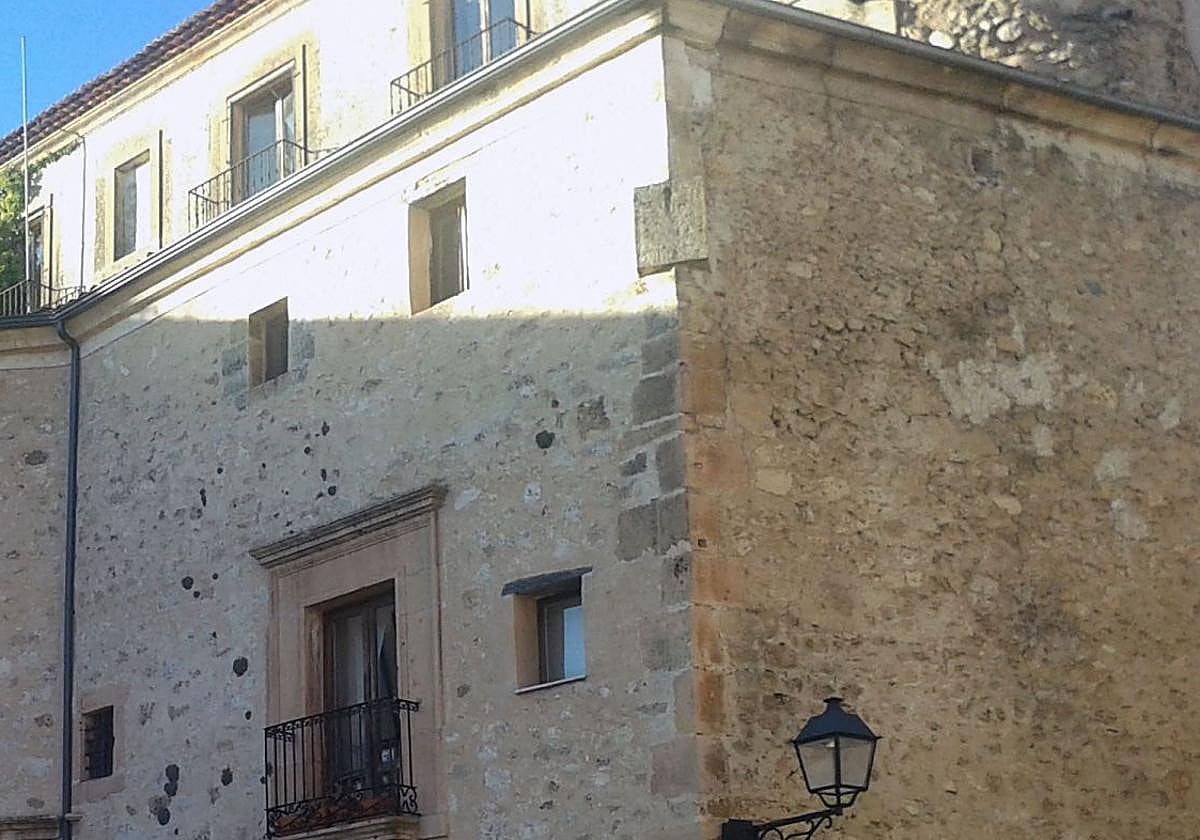 Fachada de la antigua cárcel de Sepúlveda.