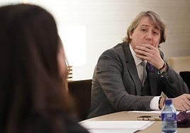 Carlos Martínez y miembros del Grupo Socialista en las Cortes se reunieron con mujeres de diferentes colectivos profesionales.