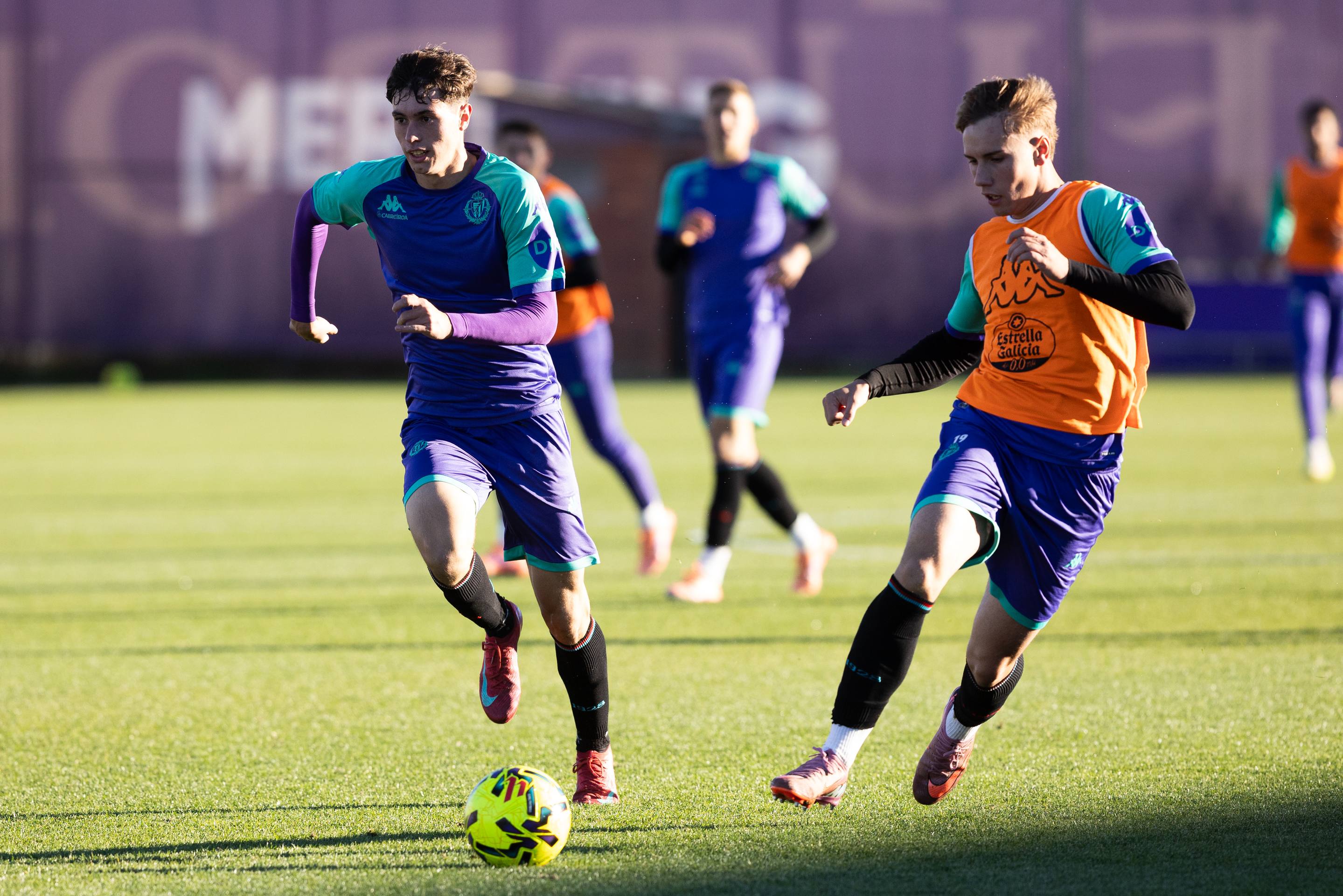 El entrenamiento del Pucela tras la derrota en Anoeta, en imágenes