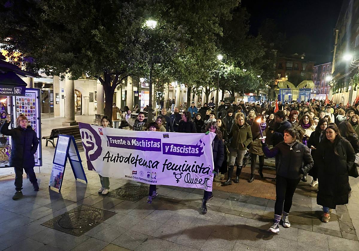 1.200 personas claman en Valladolid por el fin de la violencia de ...