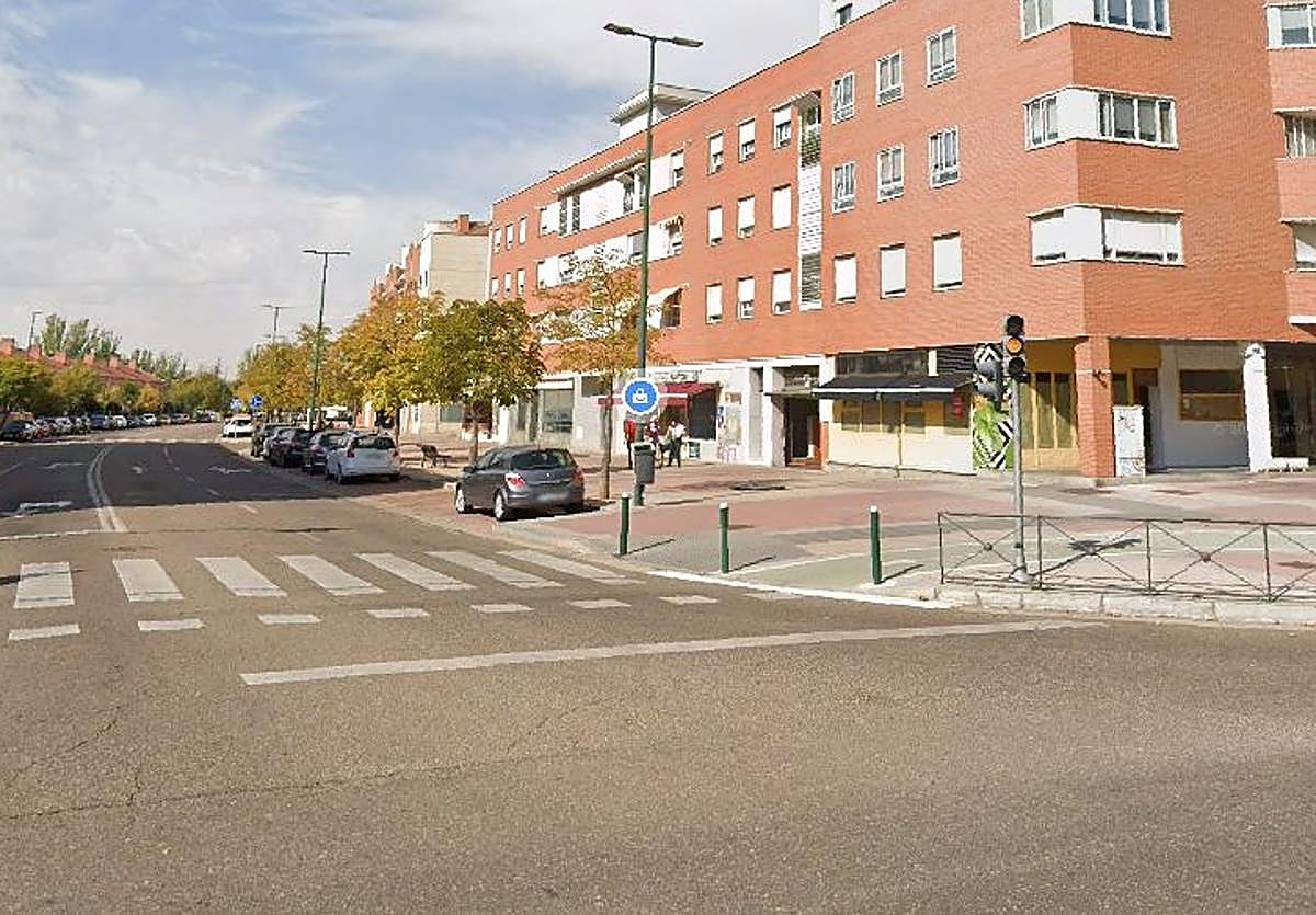Cruce del Paseo de Zorrilla con la calle Vinos de Rueda, donde se ha producido el accidente.