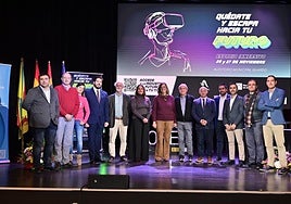 Representantes de las diferentes administraciones, en la iniciativa celebrada en Guardo.