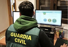 Imagen de archivo de un agente de la Guardia Civil.