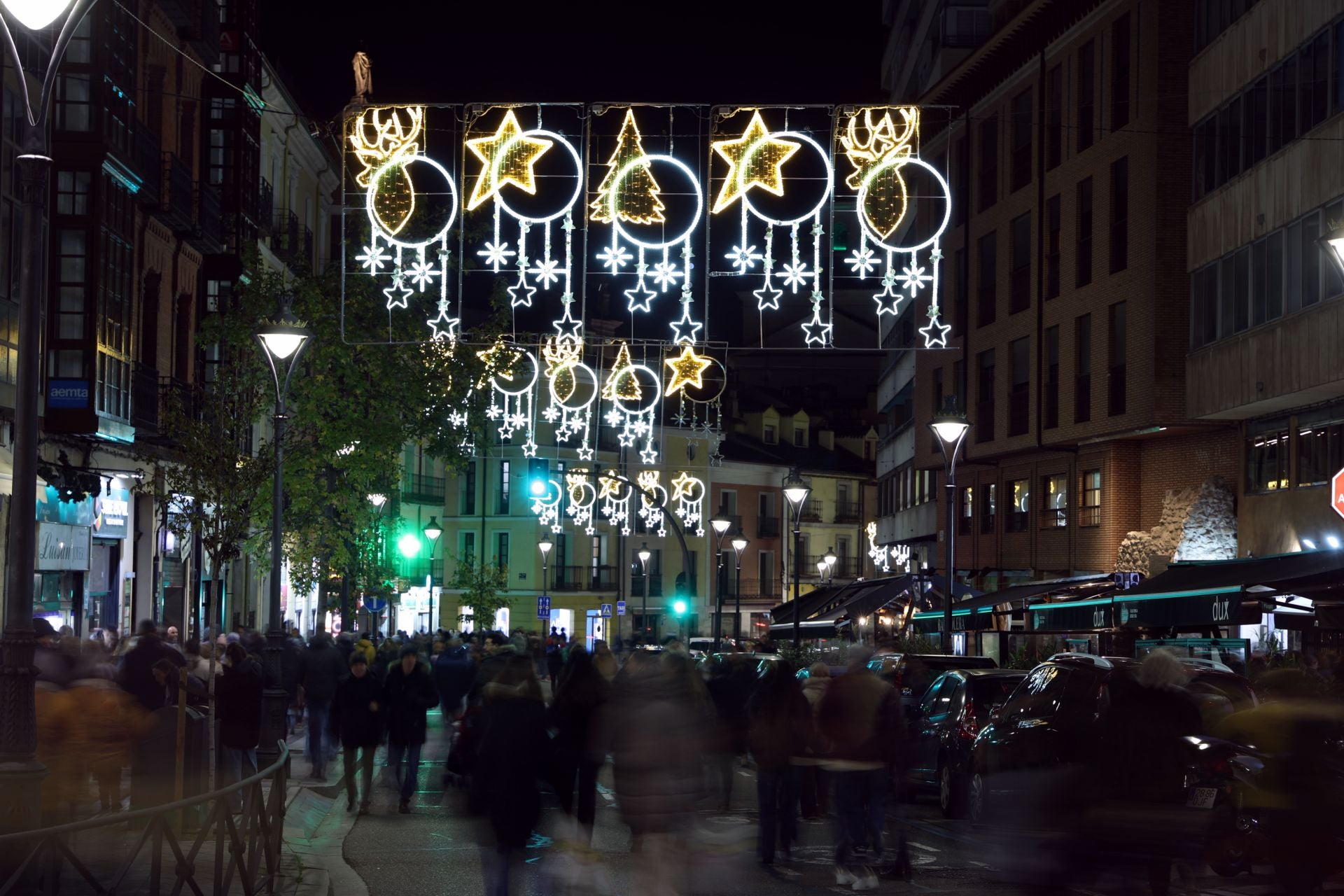 Las imágenes del encendido de las luces de Navidad en Valladolid