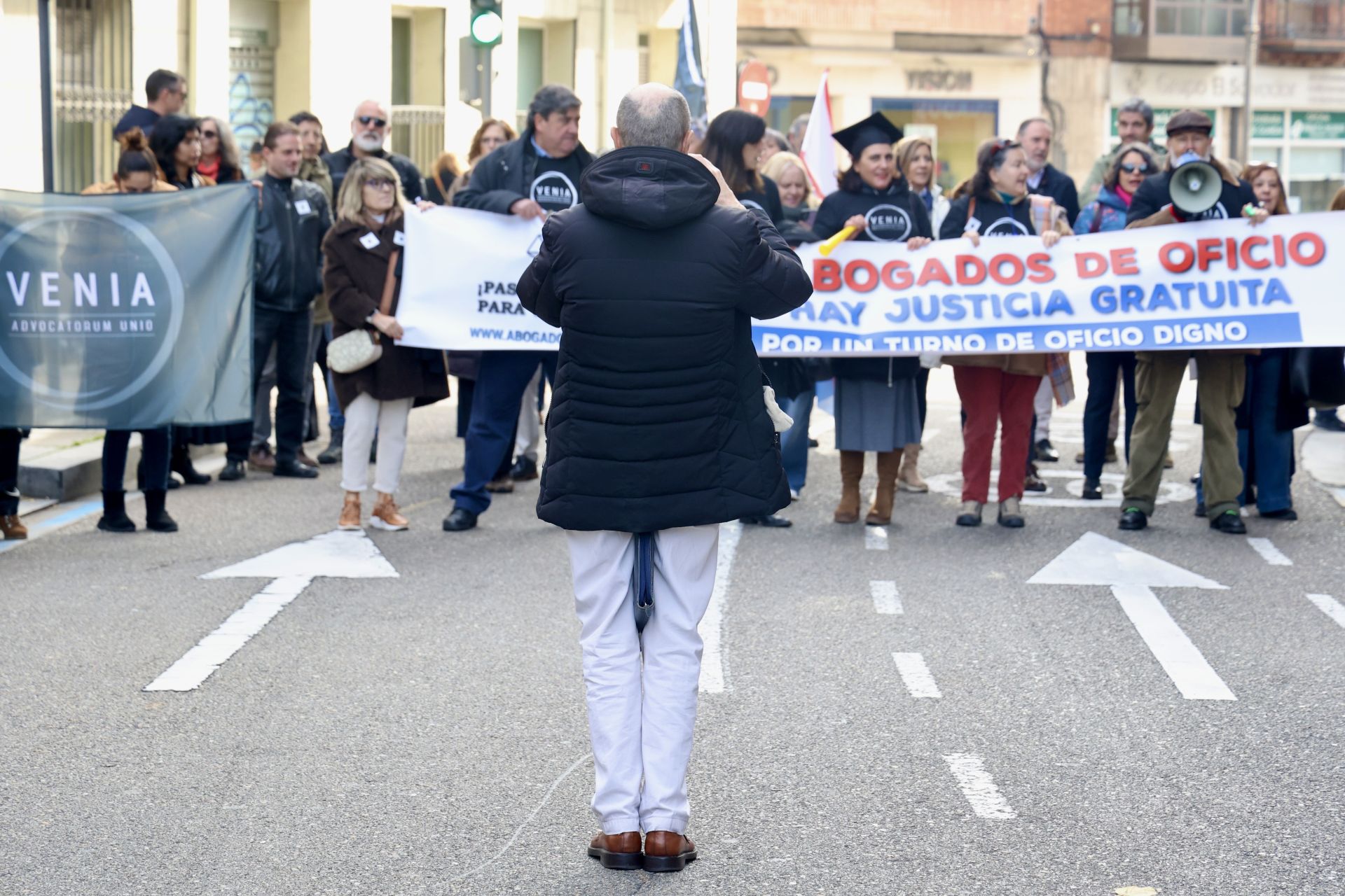 Las imágenes de la protesta de los abogados de turno en Valladolid