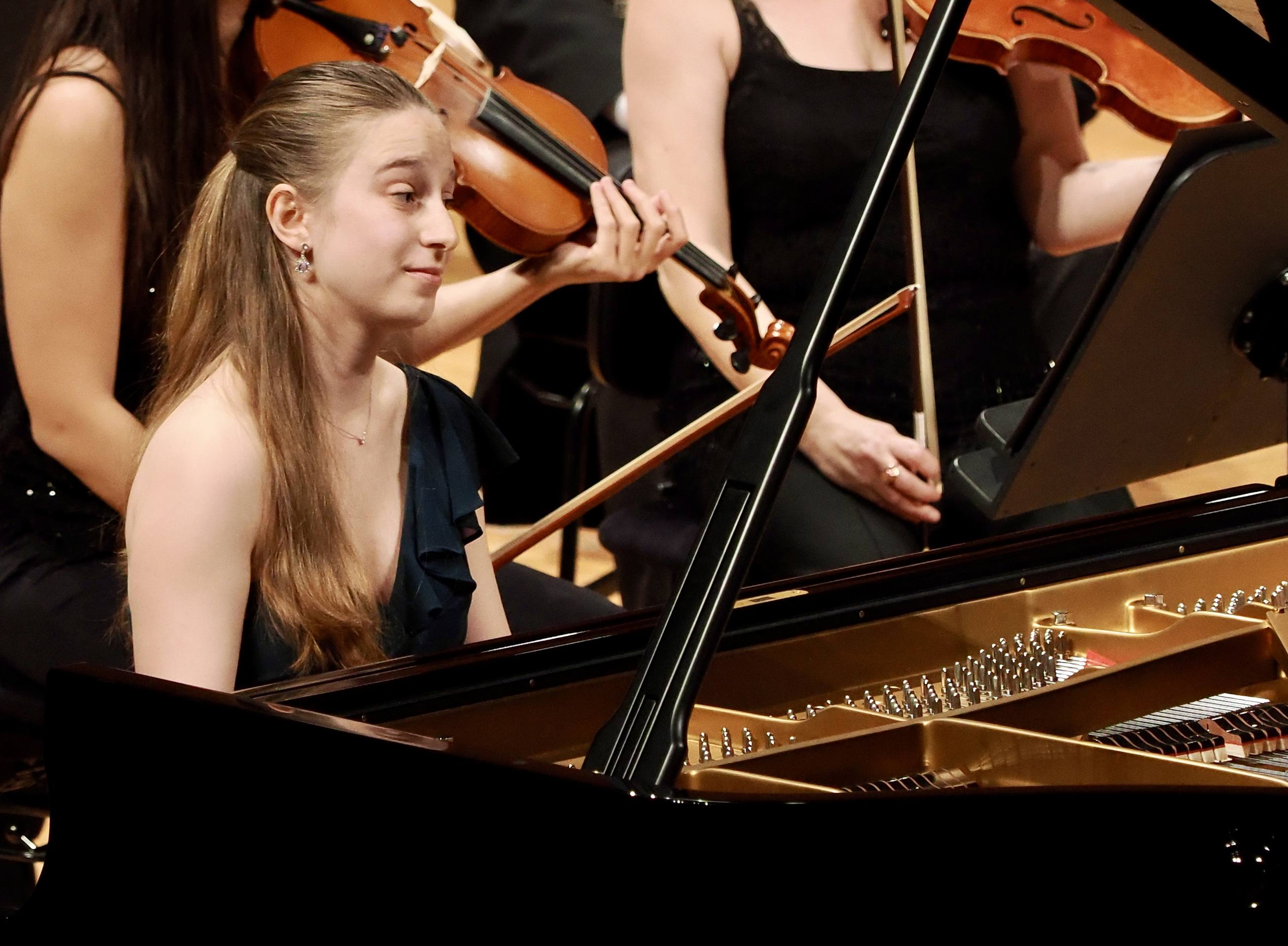 Las imágenes de la final del concurso internacional de piano Frechilla - Zuloaga 2025