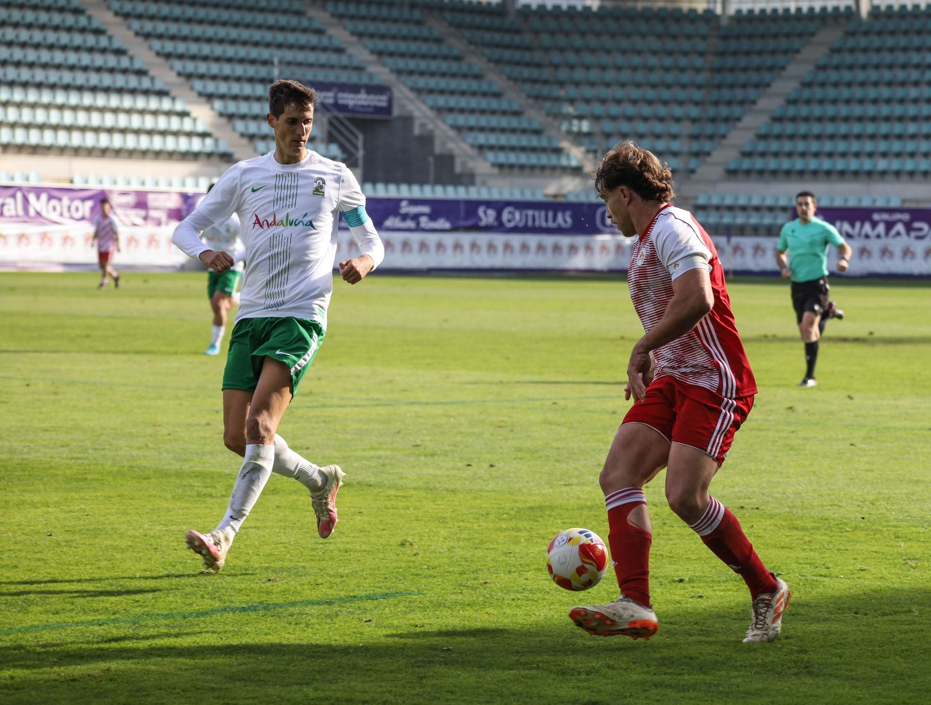 Eusebio Sacristán vuelve a los banquillos con derrota en su debut con Castilla y León