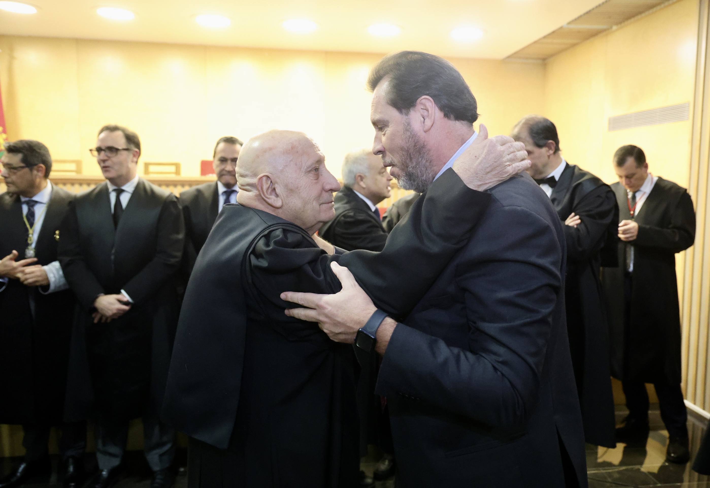 La entrega de insignias del Colegio de la Abogacía de Valladolid, en imágenes