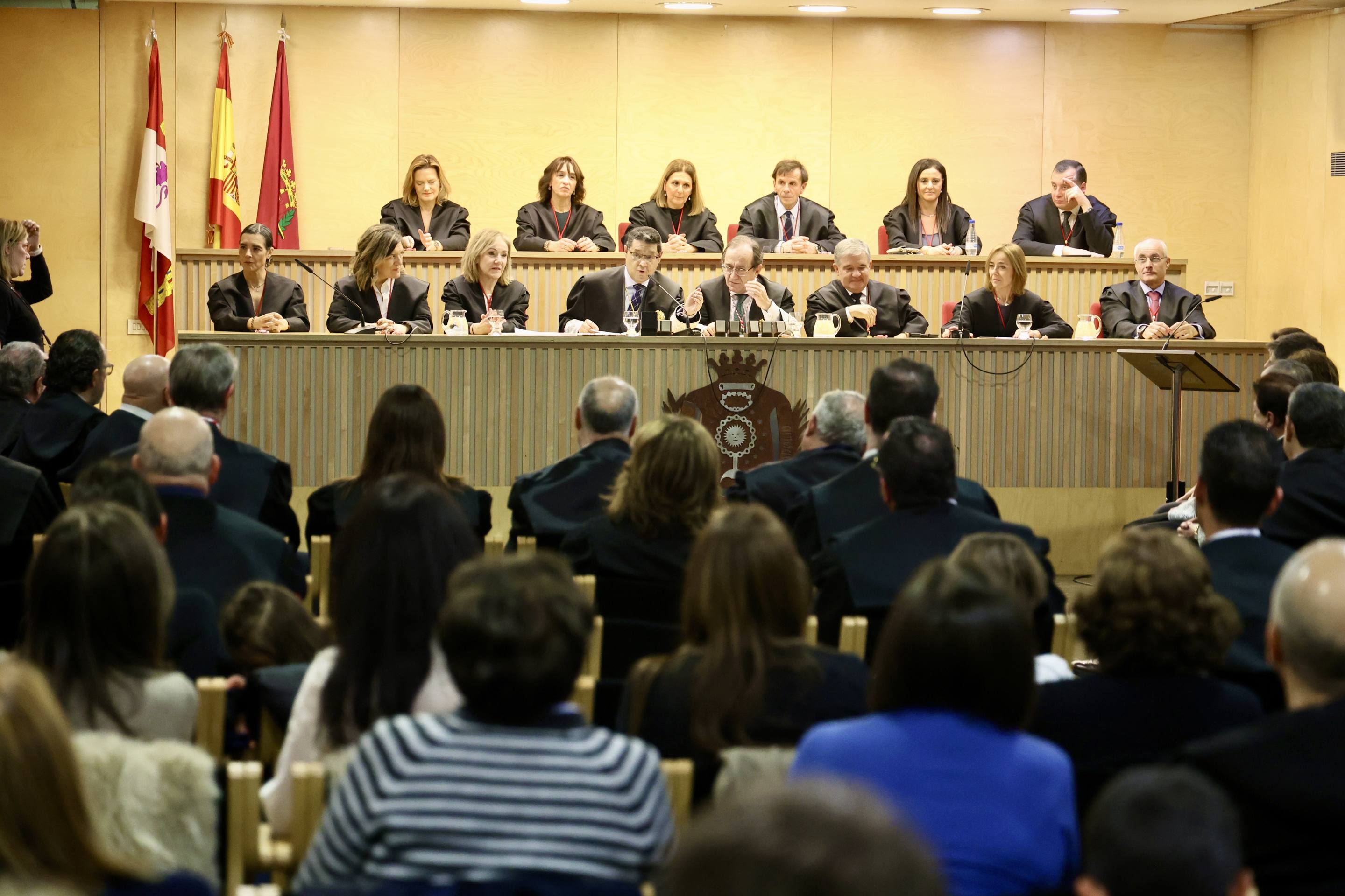 La entrega de insignias del Colegio de la Abogacía de Valladolid, en imágenes