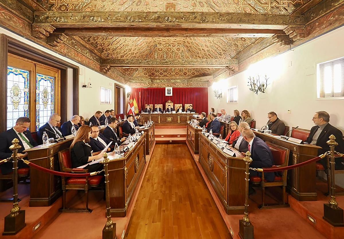 Pleno de la Diputación de Valladolid celebrado este viernes.