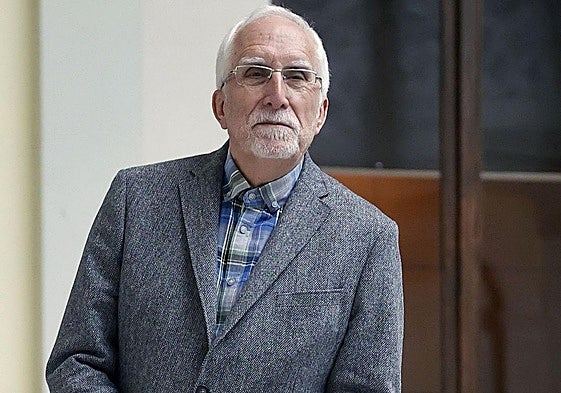 El escritor leonés Luis Mateo Díez.