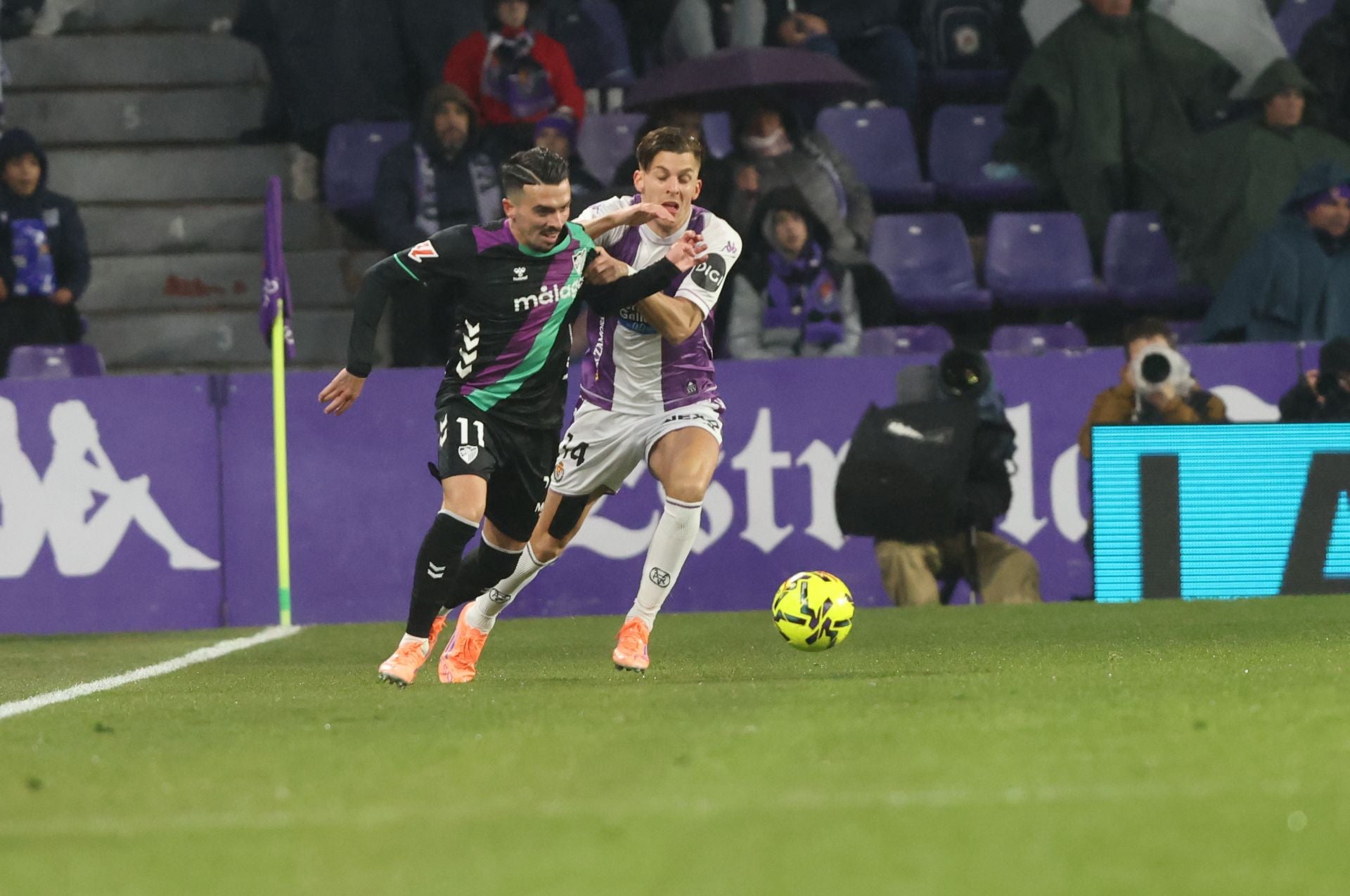 El partido del Real Valladolid contra el Málaga, en imágenes