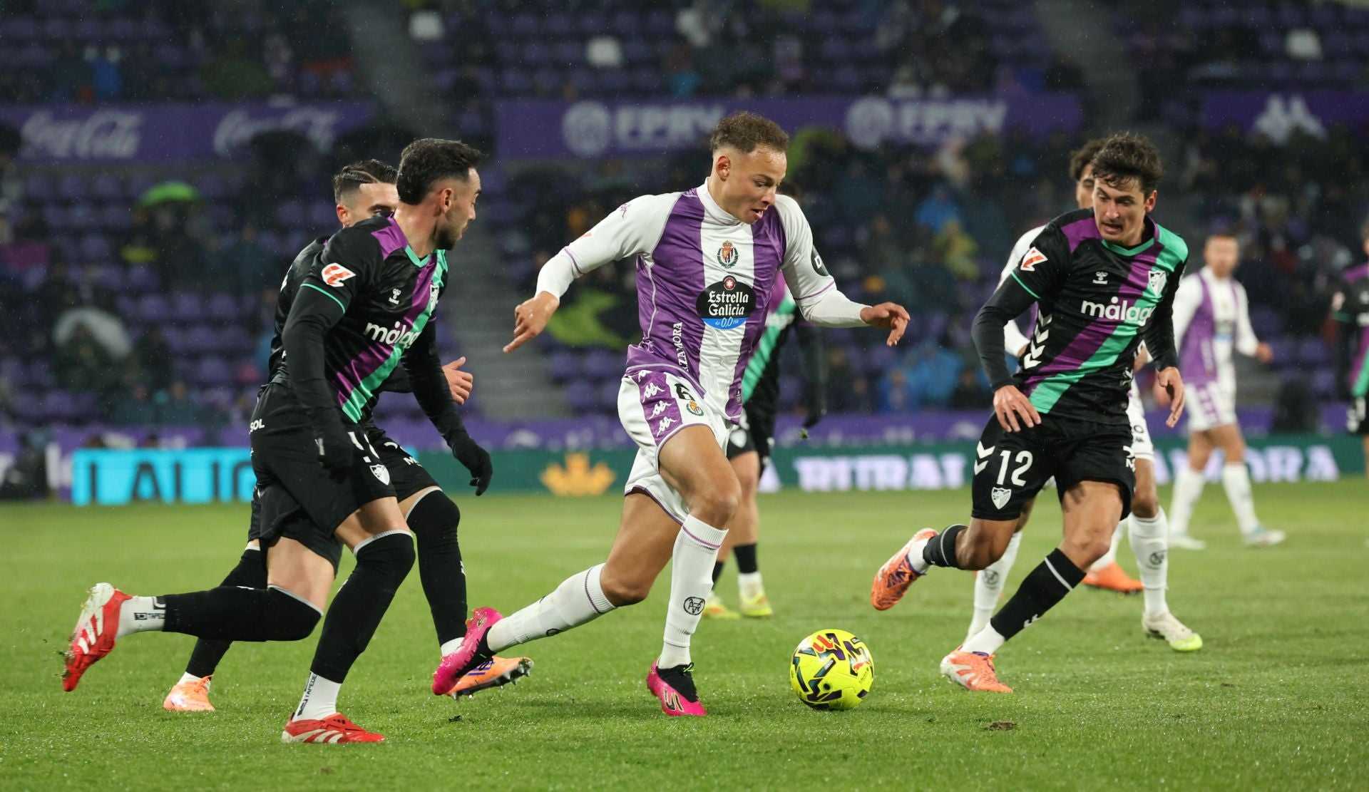 El partido del Real Valladolid contra el Málaga, en imágenes